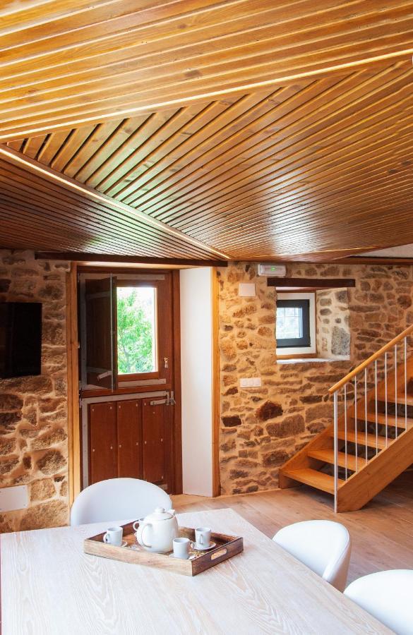 Апартаменты O Forno Casa Ferrador Ribeira Sacra Собер Экстерьер фото