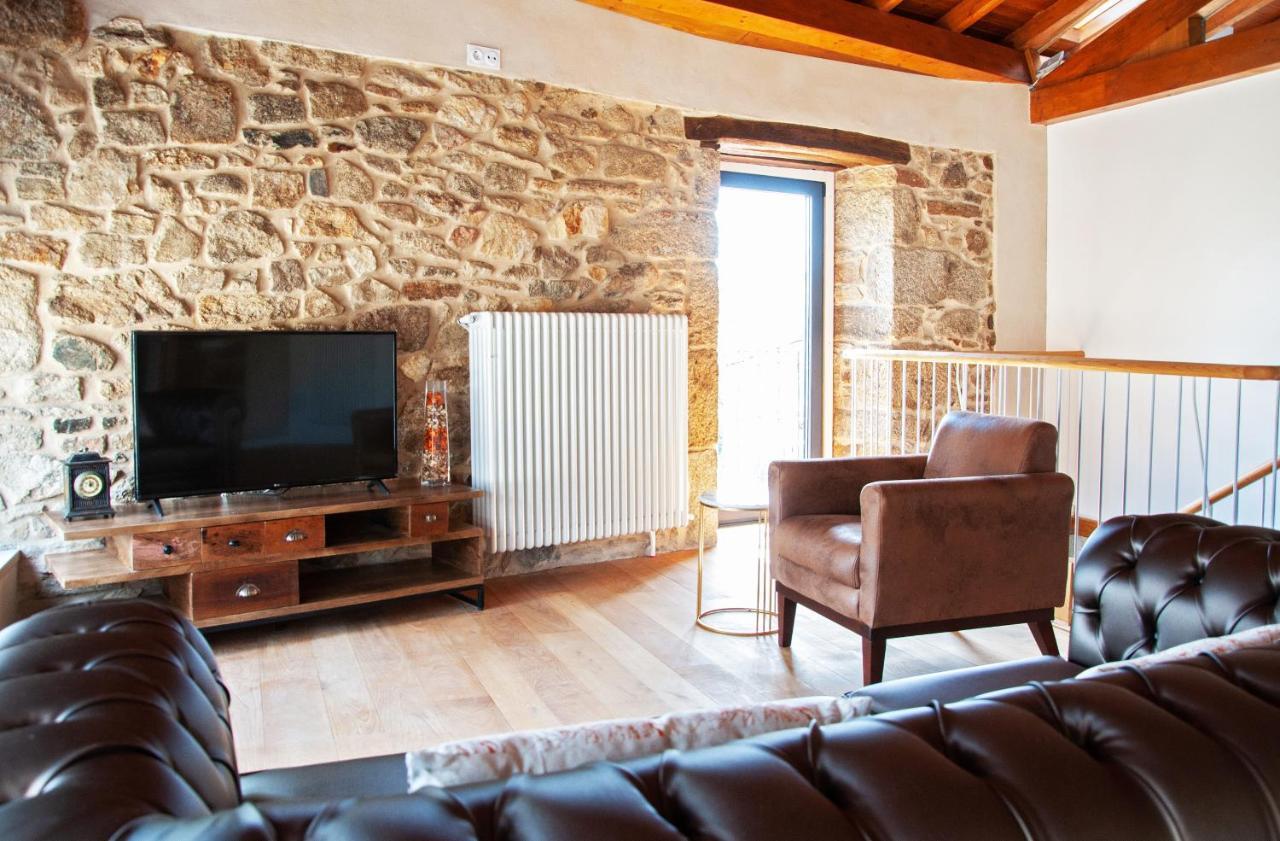 Апартаменты O Forno Casa Ferrador Ribeira Sacra Собер Экстерьер фото