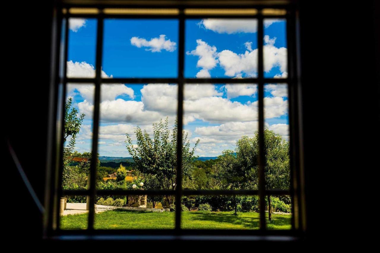 Апартаменты O Forno Casa Ferrador Ribeira Sacra Собер Экстерьер фото